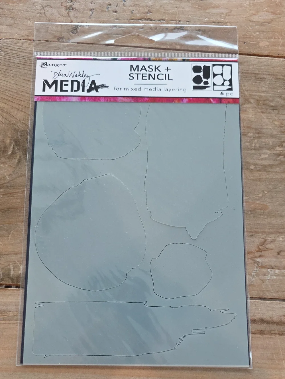 Dina Wakley Media Stencil